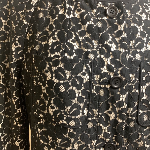 Talbots Black and cream Jacket, Size 8, 51% Cotton, 49% Nylon, Lining 100… - Picture 5 of 9